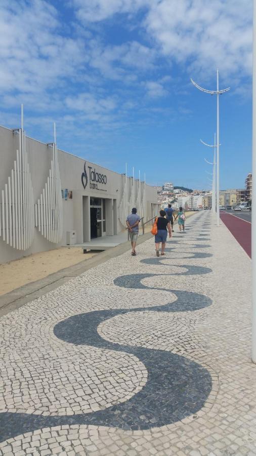 Sonho Do Mar Ap. Apartment Nazaré Exterior foto